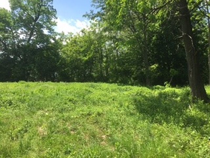 2nd image of 179 Knoll Rd