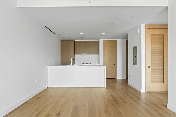 Rented by Douglas Elliman | media 25