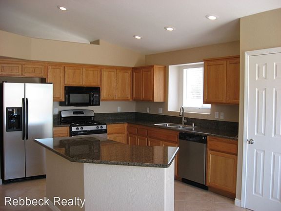 2nd image of 4941 Sail Rock Pl
