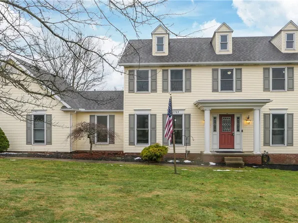 2765 Blue Heron Dr, Hudson, OH 44236