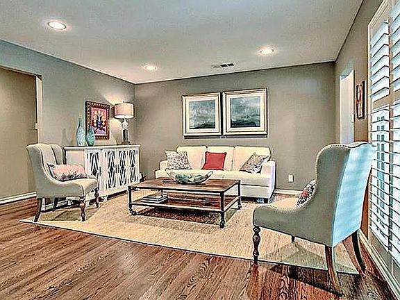 3rd image of 6705 Braeburn Dr