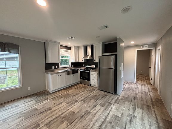 4th image of 901 Massachusetts Ave Lot 70
