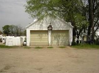 22846 150th St, Eden Valley, MN 55329