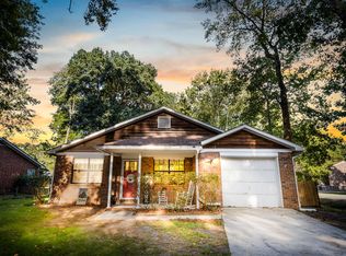 100 Camellia Rd, Goose Creek, SC 29445