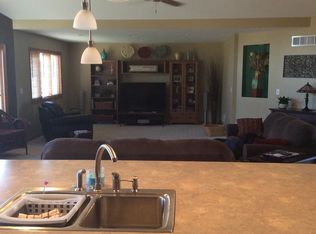 2501 Howard Castle Dr, Dyer, IN 46311