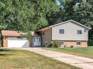 1663 170th Ln NE, Ham Lake, MN 55304