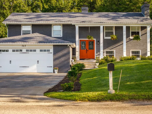 757 Ransom Rd, Valparaiso, IN 46385