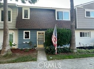 21152 Chesterbrook Ln, Huntington Beach, CA 92646