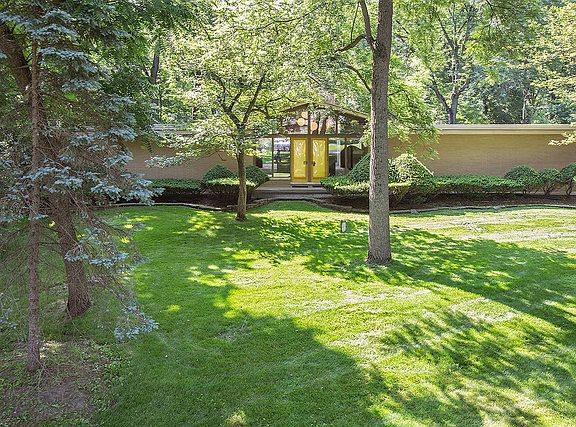 2nd image of 13441 W Little Creek Dr
