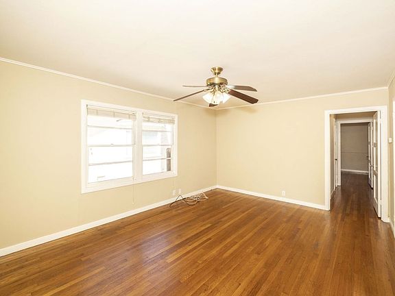 3rd image of 735 Colorado Ave