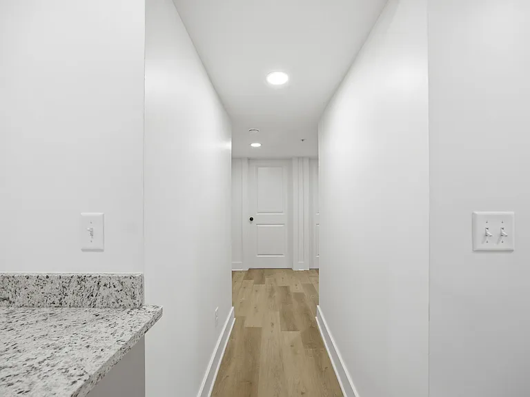 2903 15th Ave #101 — Photo 9