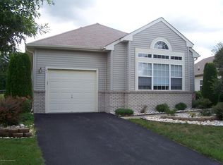 20 Florian Ct, Manchester, NJ 08759