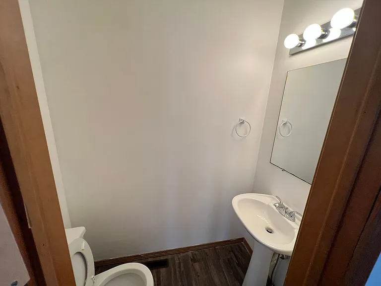 505 S Sale St #4-112 — Photo 8