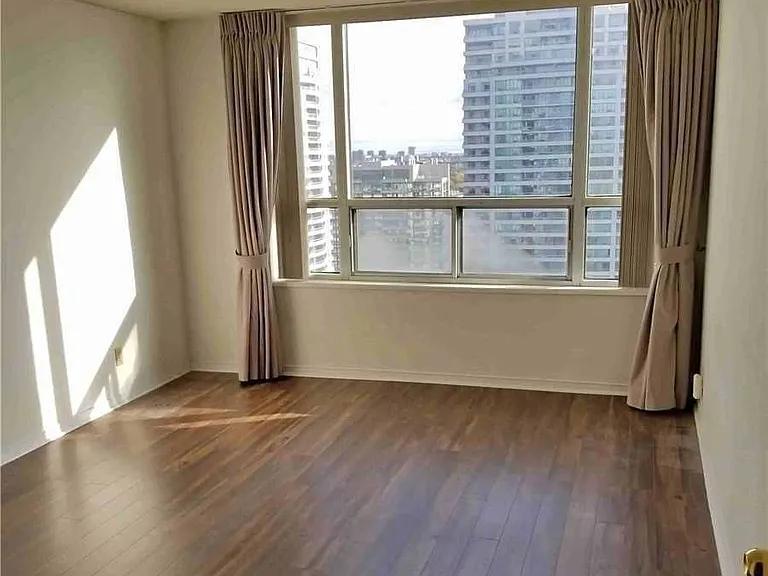 100 Upper Madison Ave #2805 — Photo 9