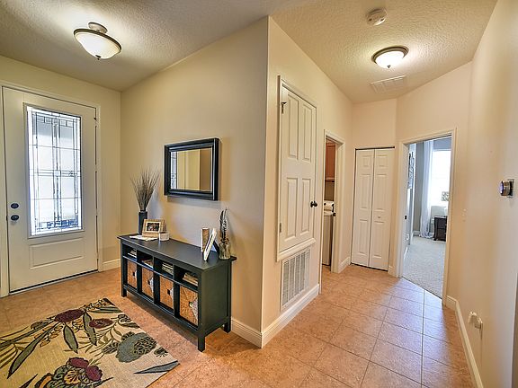 5th image of 44 Levee Ln