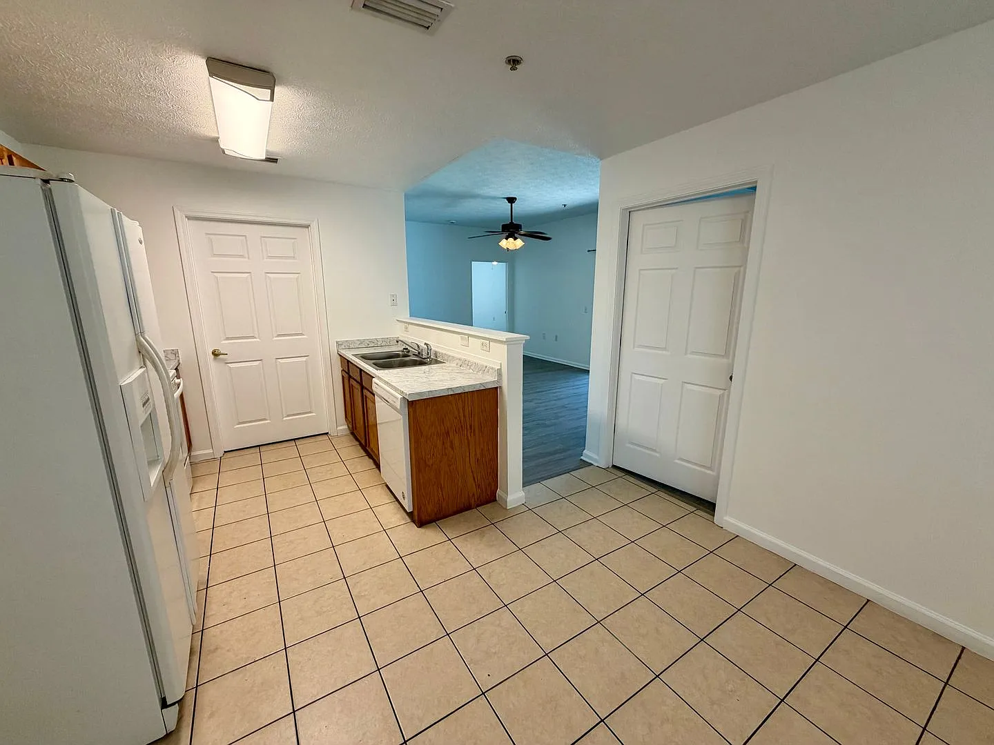 9119 Laird Street — Photo 3
