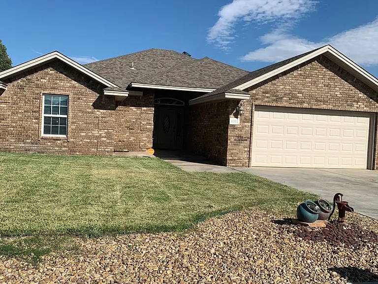 4301 Sandstone Dr — Photo 1