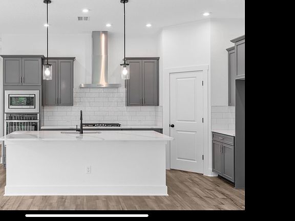 3rd image of 9965 Element Rd