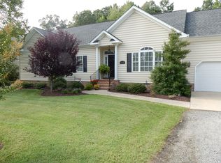 1118 Dare Rd, Yorktown, VA 23692