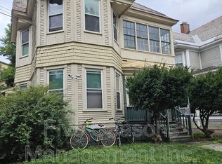 55 Greene St APT 3, Burlington, VT 05401