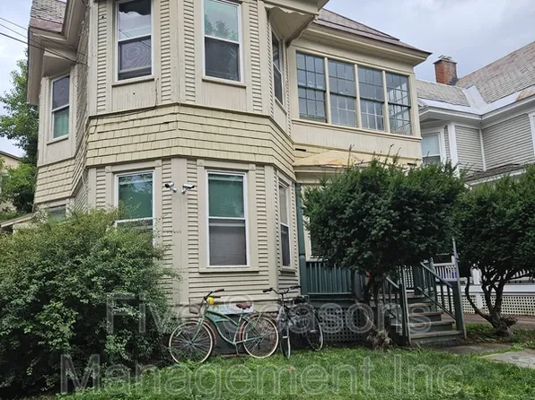 55 Greene St APT 2, Burlington, VT 05401