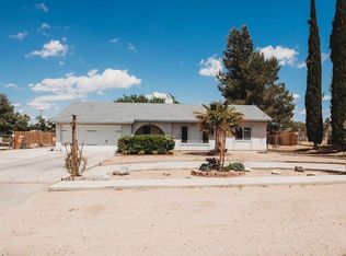 9959 Redwood Ave, Hesperia, CA 92345