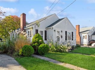 133 Fuller St, Pawtucket, RI 02861