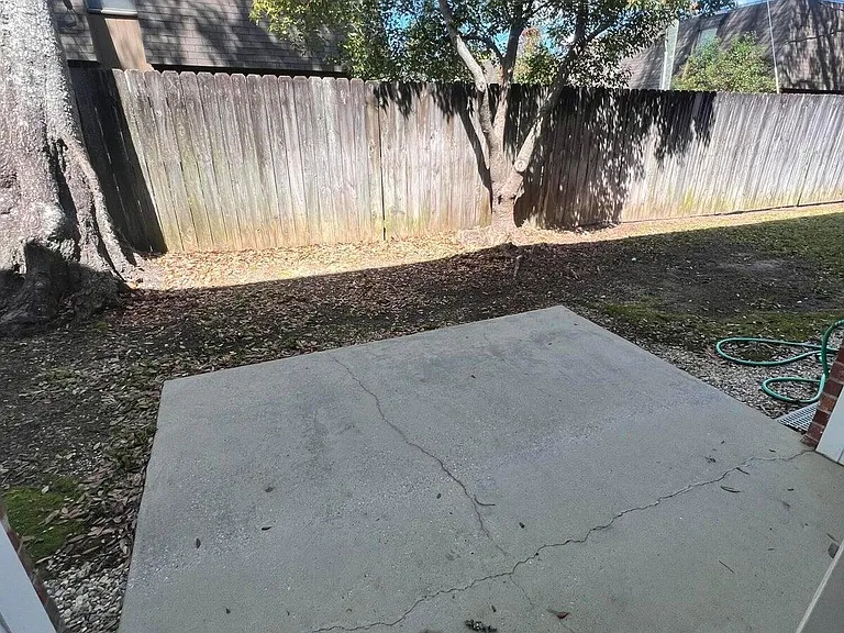 111 Armand Oaks — Photo 11