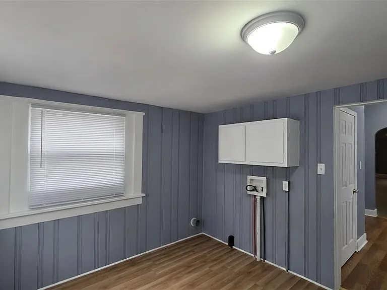 117 S 15th St — Photo 16