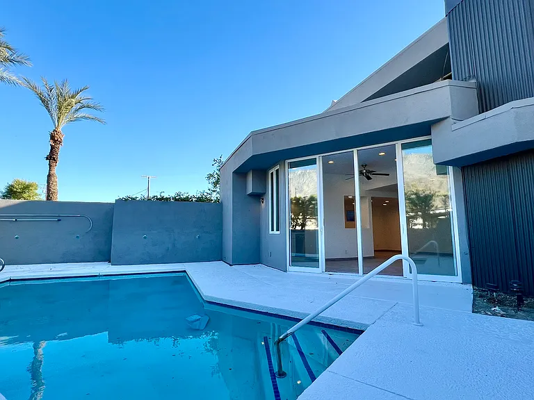 2286 N Junipero Ave #1 — Photo 4