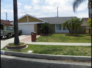 3326 S Woodland Pl, Santa Ana, CA 92707