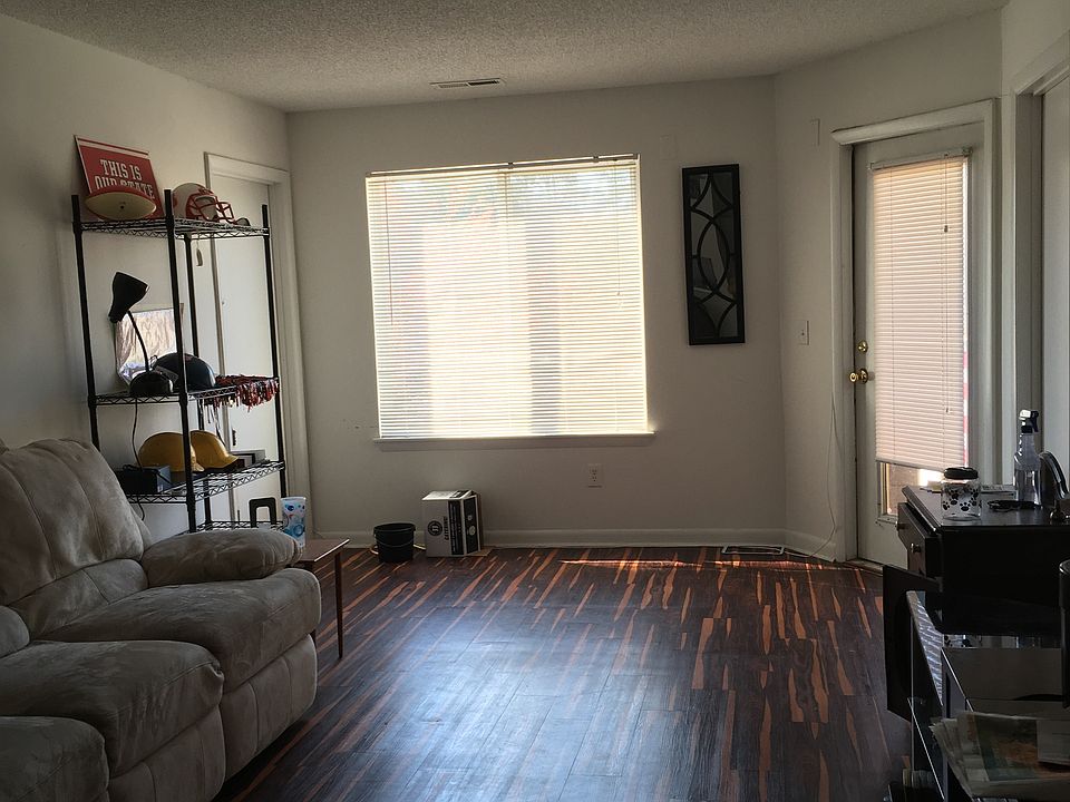 2nd image of 1221 University Ct APT 103