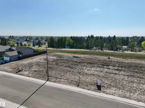 5561 55th Ave, Redwater, AB T0A 2W0