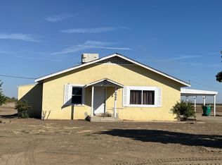 4906 Cora Ln, Merced, CA 95341