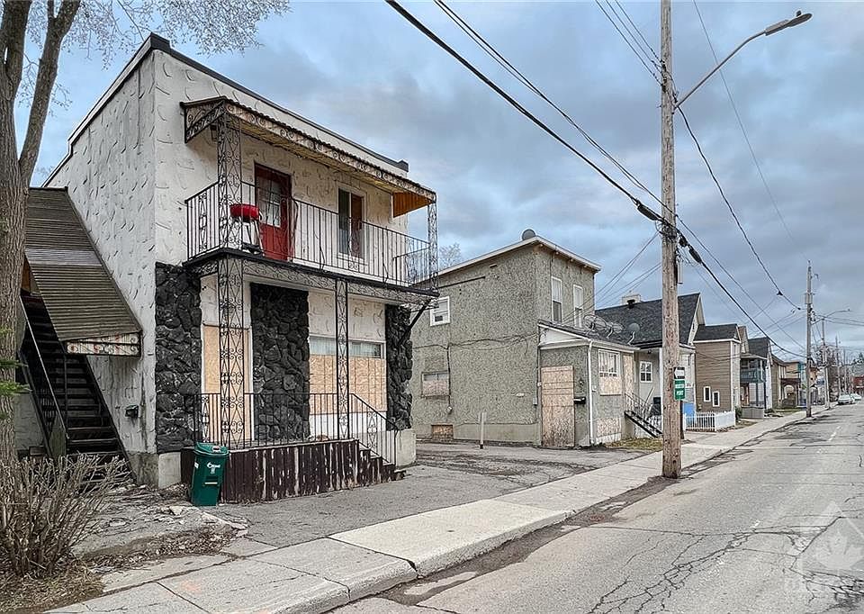 2nd image of 88 Barrette St