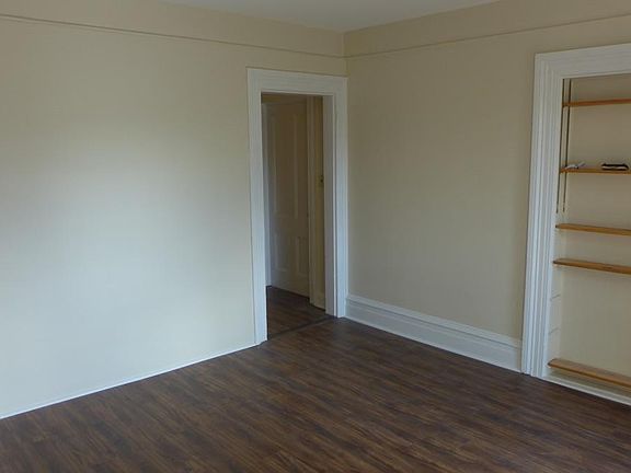 3rd image of 23 S Buckhout St #1