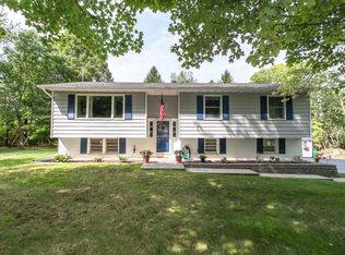 88 N Clove Rd, Verbank, NY 12585