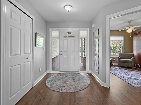 4th image of 6400 Heron Park Way