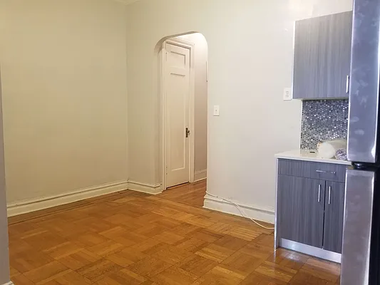 Rented by BRICK & GALO REALTY CORP | media 11