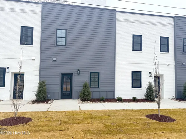 99 N Main St #B, Tarboro, NC 27886