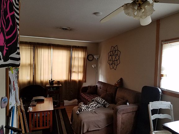 5th image of 411 Oliver St APT 4
