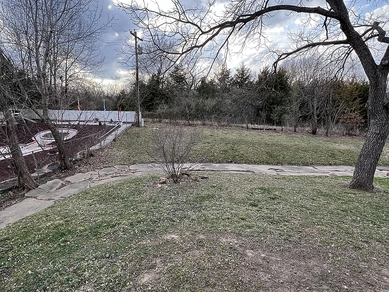 114 SE 411th Rd — Photo 24