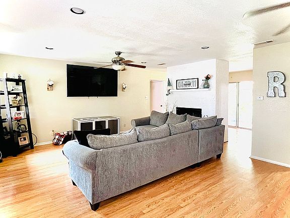 2nd image of 6202 E Choctaw Ct