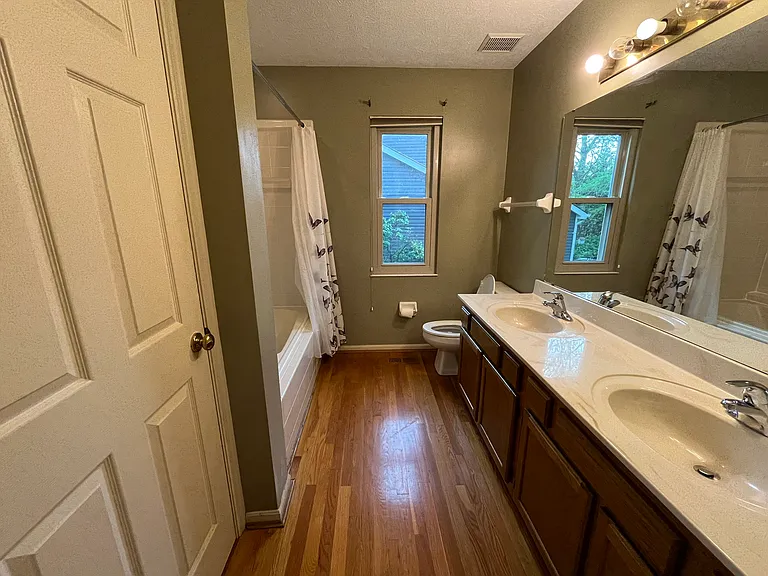 6400 Belmont Park Ct — Photo 19