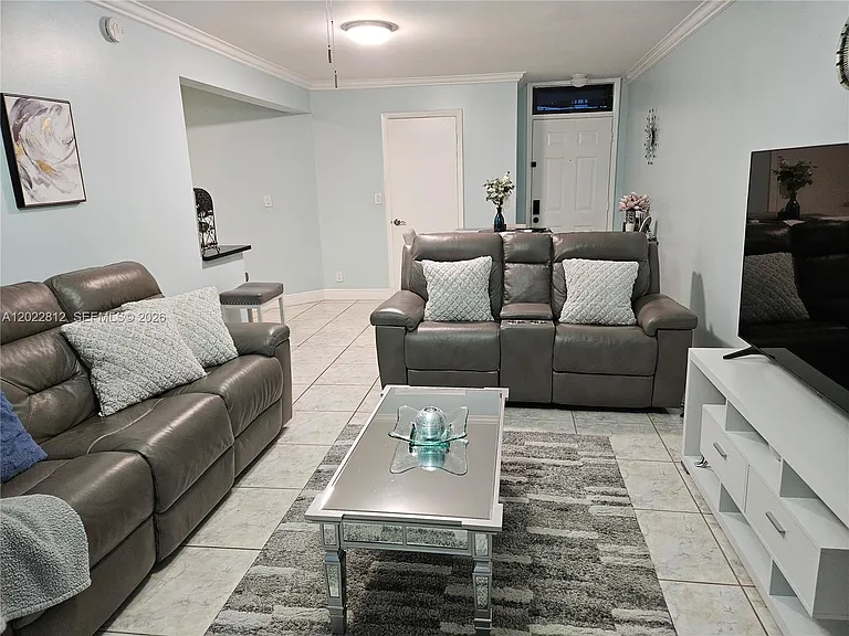 212 Lake Pointe Dr #113 — Photo 19