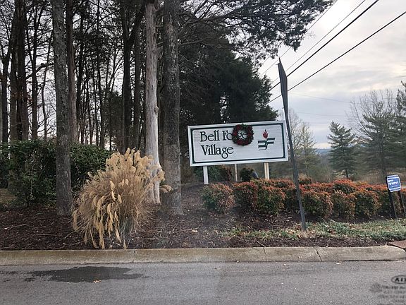Entrance to complex - Bell Forge Village lll