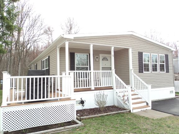 Exterior Image-2-Champion Redman D R Village