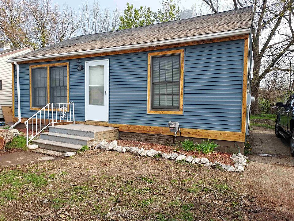 1239 W Atherton Rd, Flint, MI 48507 Zillow