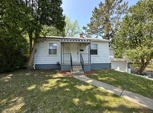 28223 Revere Ave, Warren, MI