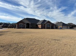 4525 Starlight Cir, Enid, OK 73703